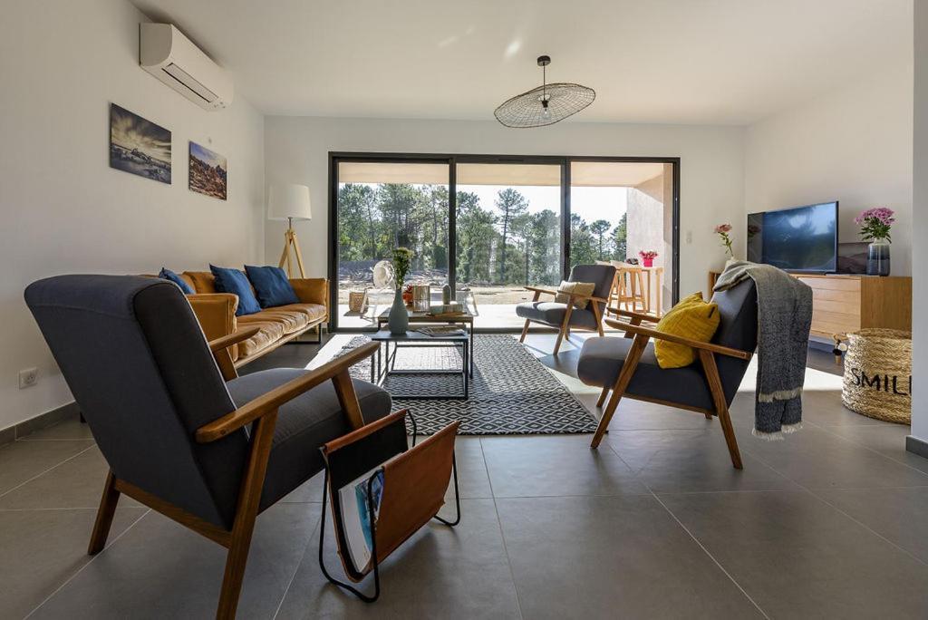Aparthotel Calarossa Bay 4*