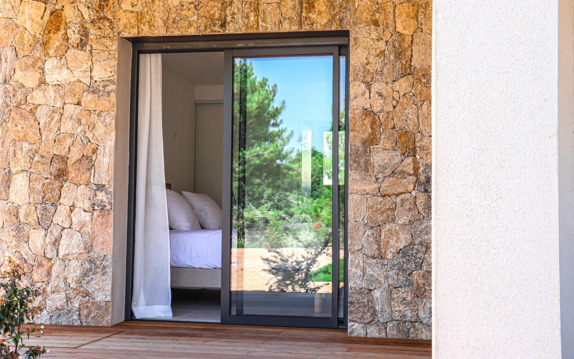 Aparthotel Calarossa Bay